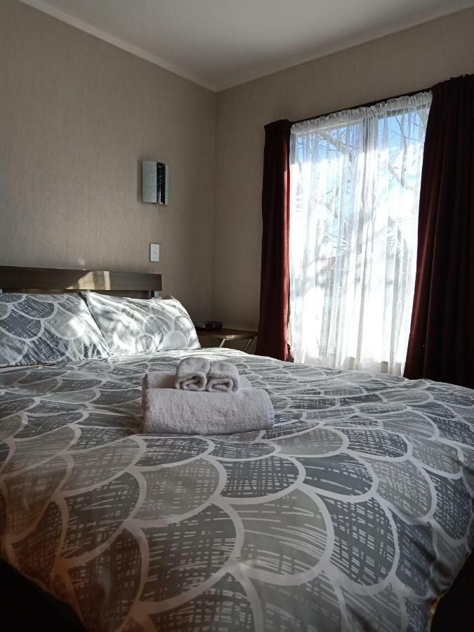Riverbend Family Lodge Нейпир Экстерьер фото